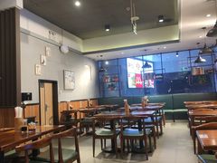 大堂-李先生牛肉面大王(济南火车站候车室店)