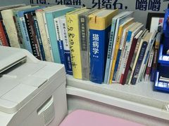 -瑞派雷欧宠物医院·24h夜诊·心脏骨科牙科·全科重症转诊中心(无影山店)