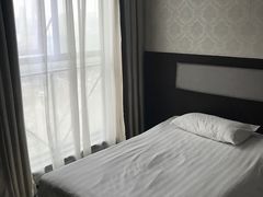 -上海华美国际酒店(新天地人民广场店)