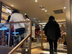 -霸王茶姬(上海恒基名人店)