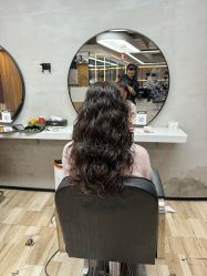 点击看大图 -奈川烫染Salon
