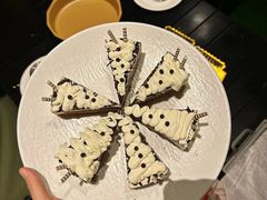 -夜的第七章·演艺自助餐厅