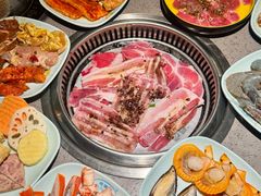 -金滏山·烤肉海鲜火锅自助(襄阳万达店)