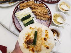 麻油撒子卷饼-上海古井假日酒店 · 徽昇楼中餐厅