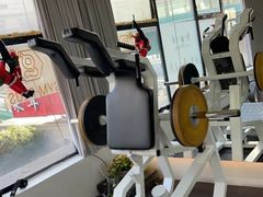 -GYMPLUS私教健身会馆(大悦城店)