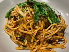 油鸡枞炒饵丝-半山腰·云南菜(侨福芳草地店)