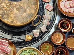 -阿山卓·野生菌火锅·纳西火塘烤肉