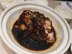 -老码头黑皮肘子锅包肉(文政街店)