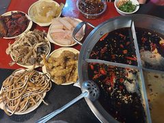 -储奇门鳝鱼火锅(总店)