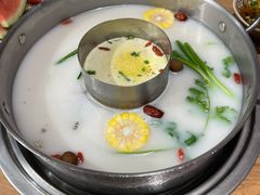 -江小渔鲜鱼火锅(冠亚星城店)