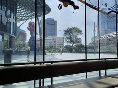 -星巴克臻选(上海合生汇1F店)