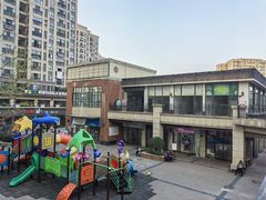 -黄泥岗·地道湖北菜(奥特莱斯店)