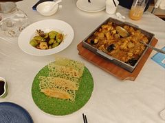 -品海楼·大连海胆锅贴馆(东港店)