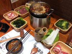 -独食火锅·半米屋台(直营总店)