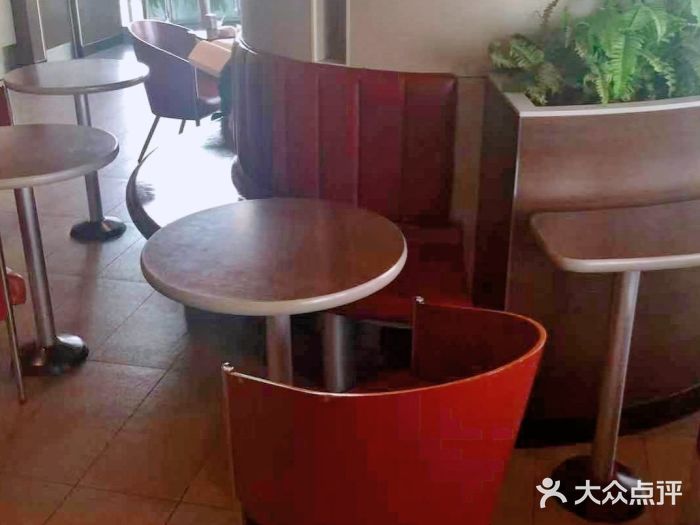 麦当劳(展览路店)图片