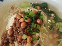 -程胖娃重庆小面(嘉禾金铂店)