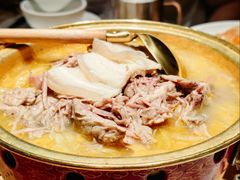 -关东小磨东北菜(上海长风大悦城店)