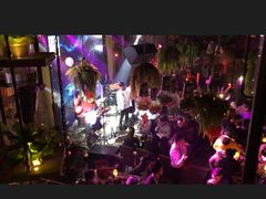 二楼视角-胡桃里音乐酒馆(白云五号T5 MALL店)