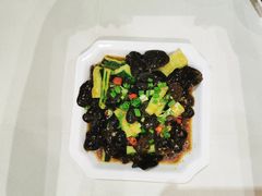 -小四川(东泰嘉荣店)