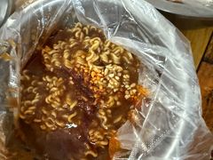 -十二中串串香(三桥街道桃园北路东社区店)