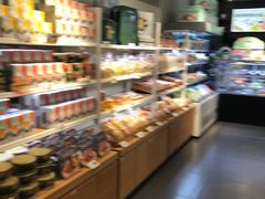 面包甜点陈列柜-仟吉KenGee(银港店)