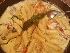-SISTERS BAR RESTAURANT川意酒馆(嘉善老市H楼店)