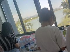 -十一月别墅轰趴馆(花园店)
