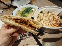 -大师兄·手工面·西北菜(美的悦然广场店)