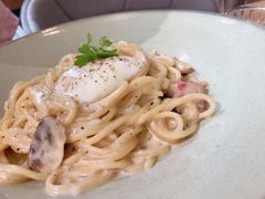 温泉蛋培根蘑菇意面-Artisan匠匠(中央大街店)