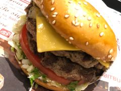 -The Habit Burger Grill 哈比特汉堡(爱琴海店)