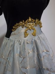 -欣薇婚纱(新源乐汇城店)