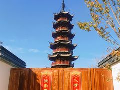 -龙华寺