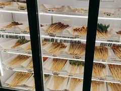 -牛小嫩串串火锅(老国贸总店)
