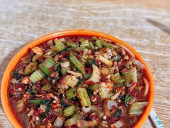 -玲玲米粉·新疆现炒米粉(大十字总店)