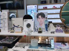 -无界眼镜MaxLess(南翔印象城店)