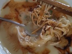 -丽芹豆粉店