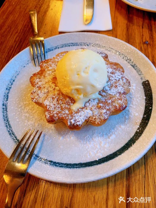 SMOKI & CO(五大道店)苹果派伴香草冰淇淋图片