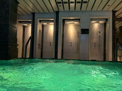 -浅深(世茂滨江精品店)