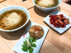 -朱鸿兴面馆(镇湖店)