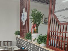 -回头客餐厅·家的味道农家菜·虹鳟鱼·铁锅炖(雁栖湖店)
