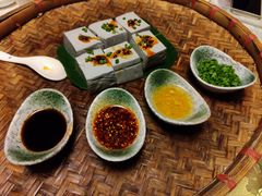 巴马·泉水黑豆腐-壮乡楼民俗文化苑(李宁体育园店)