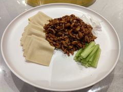 京酱肉丝-京味斋·北京烤鸭(北京南站洋桥店)