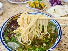 -吾穆勒蓬灰牛肉面·清真(北滨河中路店)