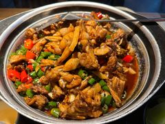 青椒紫苏味-蛙小侠·沸腾砂锅(南山欢乐颂店)