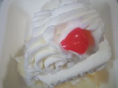 -红宝石·鲜奶小方·海派西点房(南丹店)