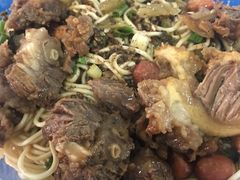 -阿阳牛腩腌面店