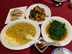 酒香豆苗-老吉士酒家(天平路店)