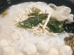 -灵芝妹子米线(瓦房店新玛特店)