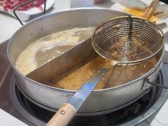 -荣叔港式沙嗲牛肉火锅(正佳潮流店)