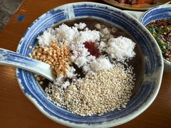 -包整·丝娃娃(一览甲秀楼风景店)